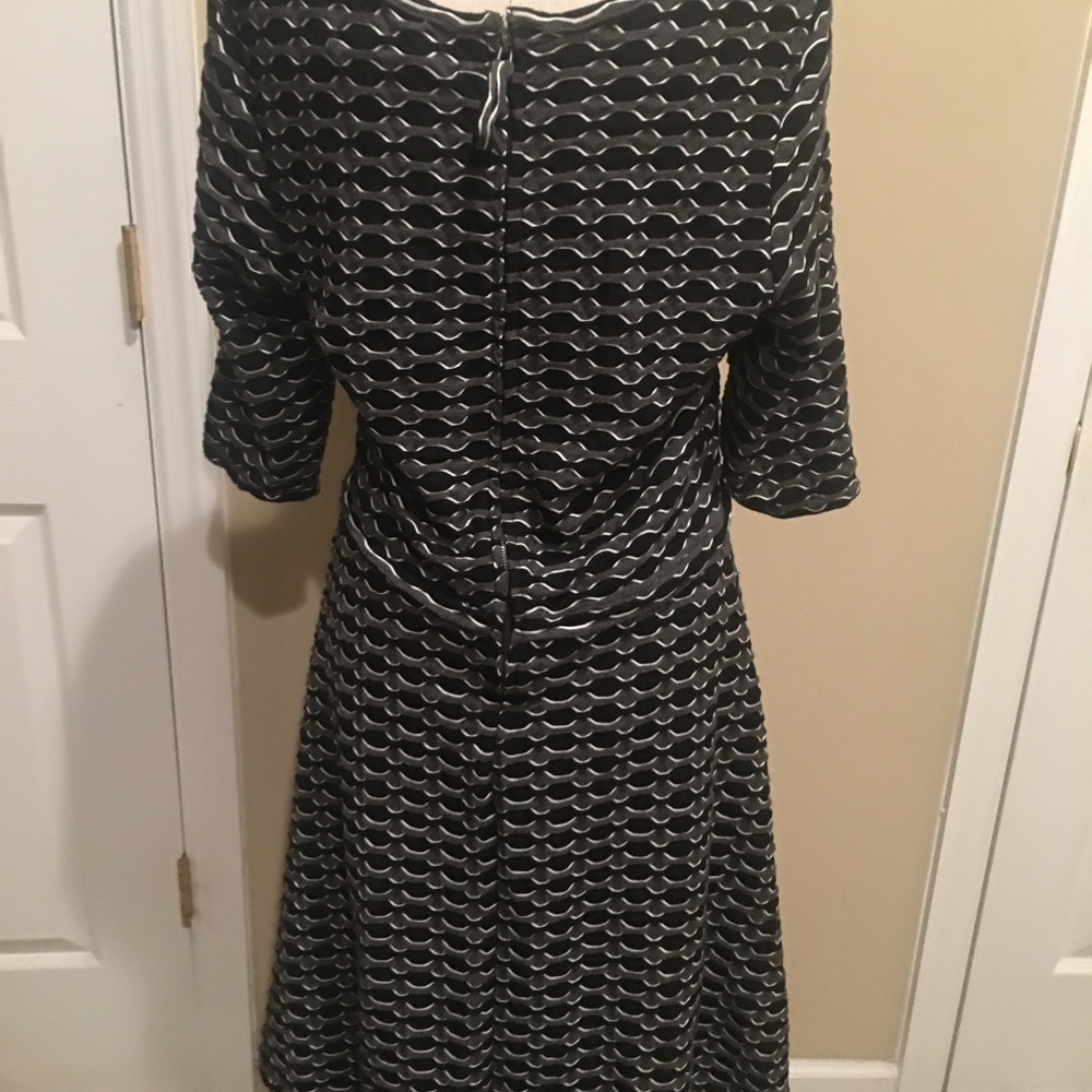 MAX STUDIO Gray & Black Dress - Picture 2 of 5